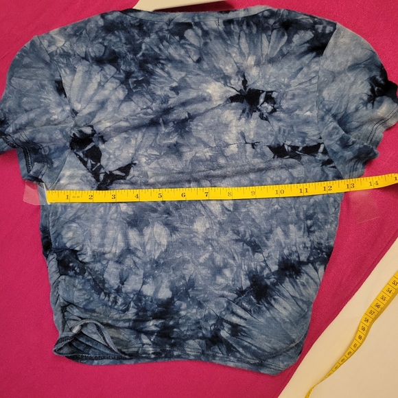💵3/$20 AntiStar Tie-Dye Blue Super Soft Crop Top  Size Small - Picture 12 of 12